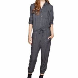 Aritzia Talula Long Sleeve Pant Elastic Waist Button Up Pockets Jumpsuit Romper